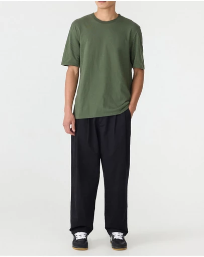 Bassike - Regular Fit T-Shirt