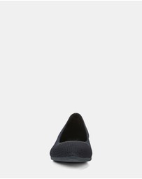 Naturalizer - Hunter Flat - Ink Navy