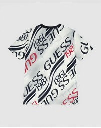GUESS - Eco Oversized Logo T-Shirt