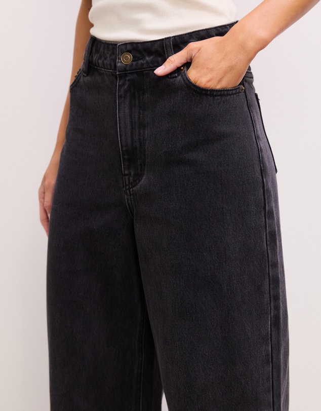 The Fated - Sarah Cropped Straight Wide Jeans