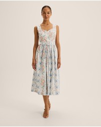 Review - Marie Floral Dress