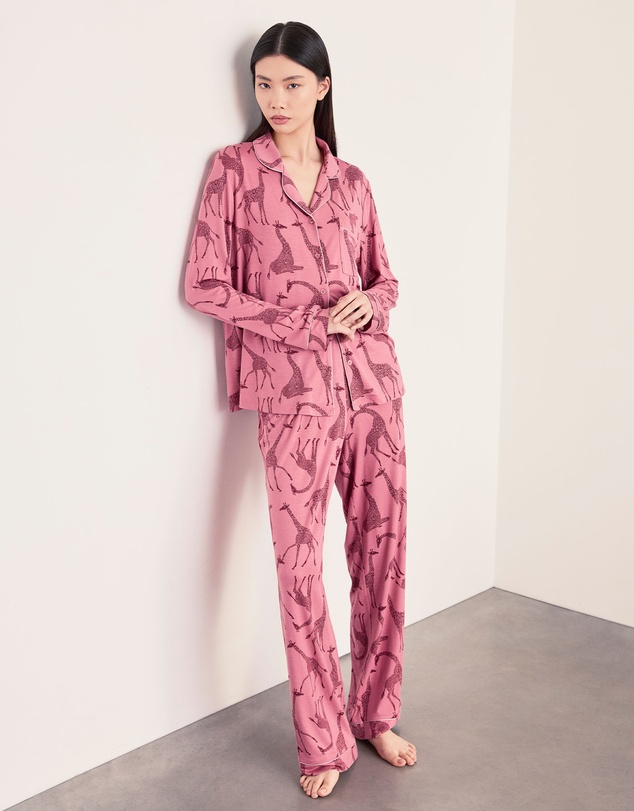 Chelsea Peers - Tencel Modal Giraffe Long Pyjama Set