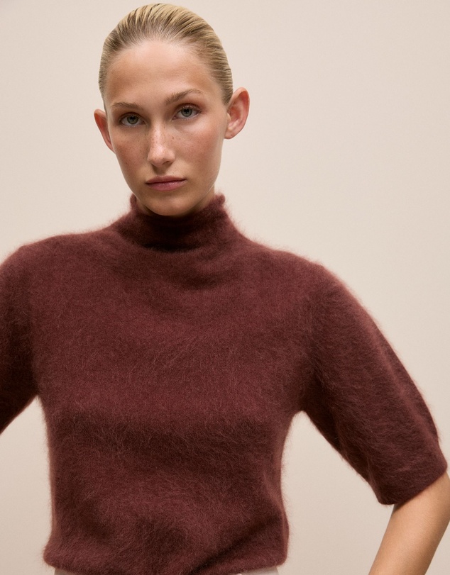 Trenery - Brushed Cashmere Mock Neck T-shirt in Espresso