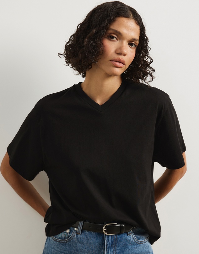 Atmos&Here - High V-Neck Organic Cotton Short Sleeve T-Shirt