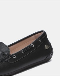 EVERAU - EverAU Ugg Frida Cow Leather Upper UGG Boots