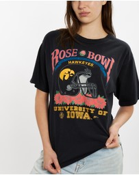 Vintage by The Real Deal - Pre Loved - 90s NCAA University of Iowa Hawkeyes Rose Bowl Tee