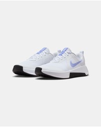 Nike - MC Trainer 3 - Women's