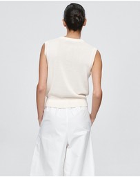 Marle - Foundations Vest
