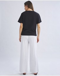 Angel Maternity - Versatile and Comfortable Maternity Cotton Tee in Black