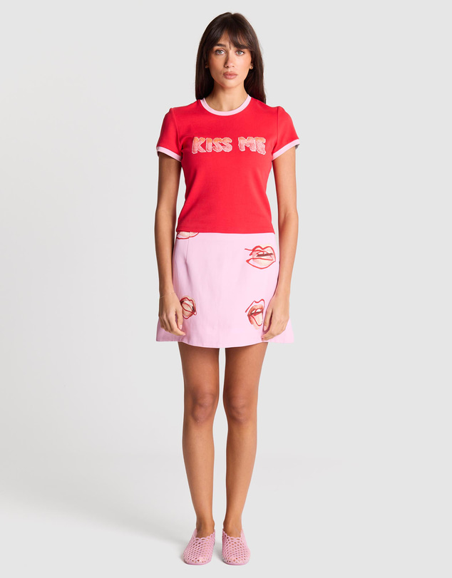 MAKU - Kiss Me Ringer Tee