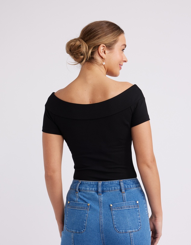 Review - Odelia Top