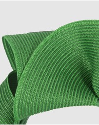 Max Alexander - Large Wavy Green Racing Fascinator