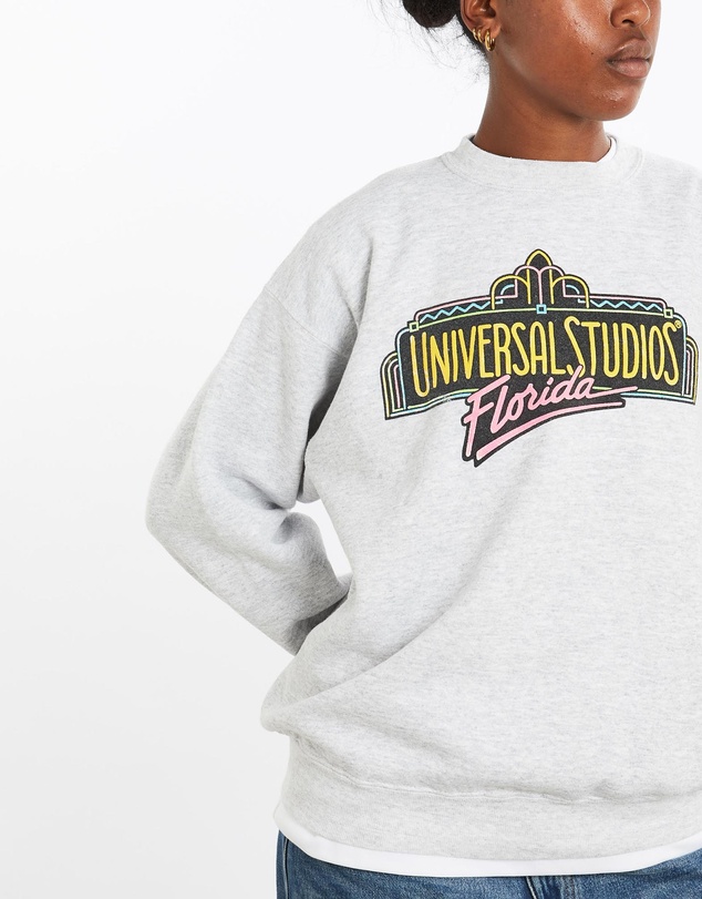 Vintage by The Real Deal - Pre Loved - Vintage 90s Universal Studios Sweatshirt