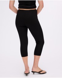 Minima Esenciales - Frankie Capri Pants