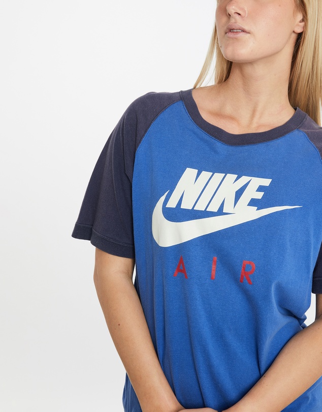 Vintage by The Real Deal - Pre Loved - Vintage 90s Nike Air Tee