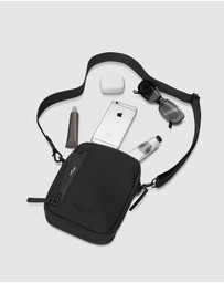 Gaston Luga - Däsh - Verti Crossbody Waterproof Shoulder Carry Bag