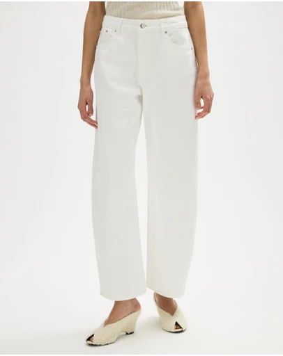 Minima Esenciales - Quentin Mid Rise Barrel Leg Jeans