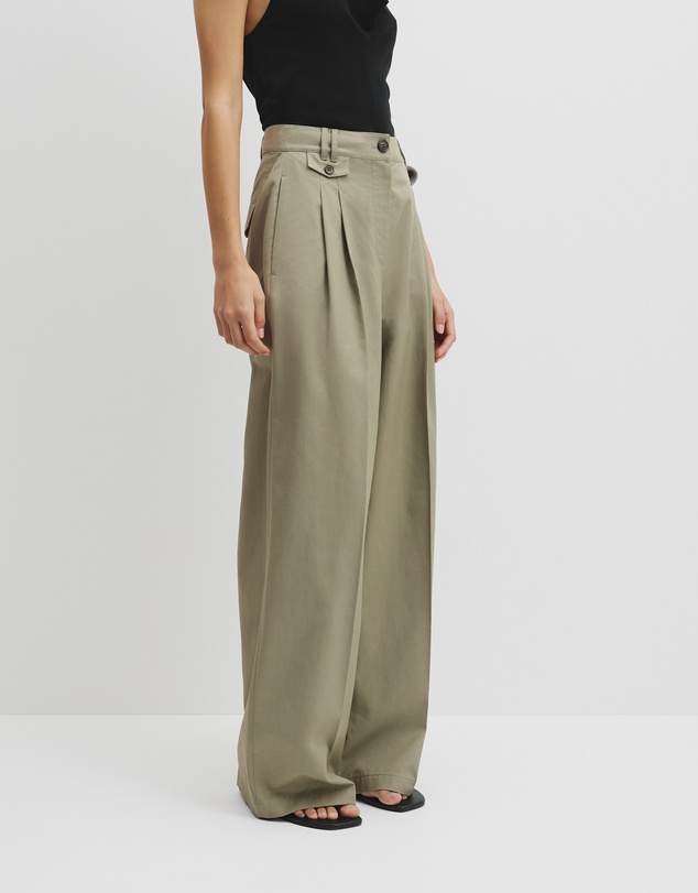 Country Road - Cotton Blend Pleat Front Pant