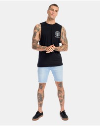 DVNT - Radio Revolt Tank