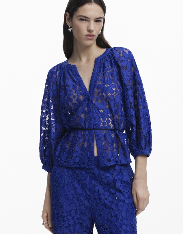 Desigual - Cut-out blouse