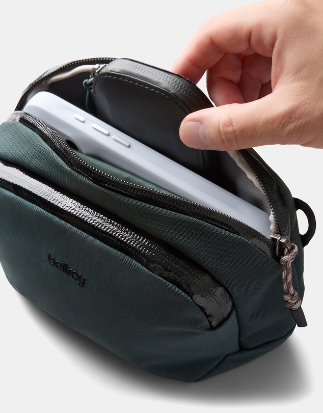 Bellroy - Venture Pouch