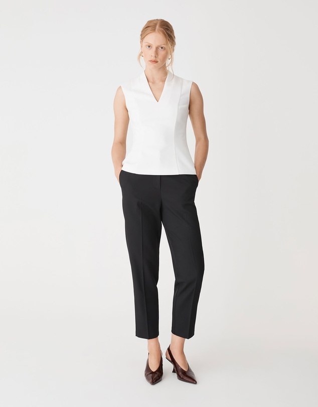 Forcast - Juno V-Neck Ponte Top
