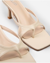 RAID - Briar kitten heeled mules in Off White