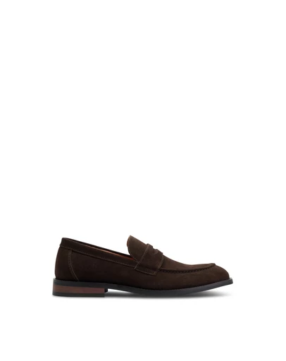 yd. - Orlando Suede Loafer