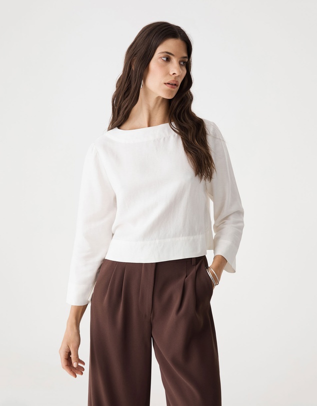 Forcast - Emma Button Back Linen Top