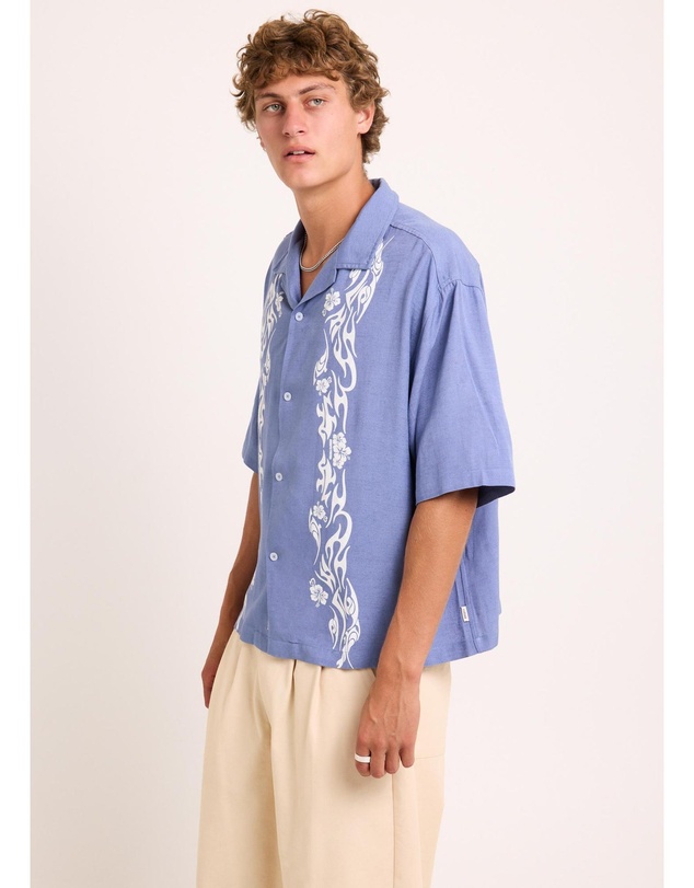 Arvust - Wreath Resort Shirt