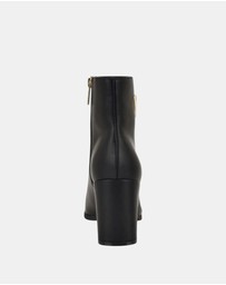 GUESS - Lusia Ankle Boots