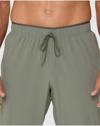 ASICS - Comfort Core Stretch Woven Pant - Men's