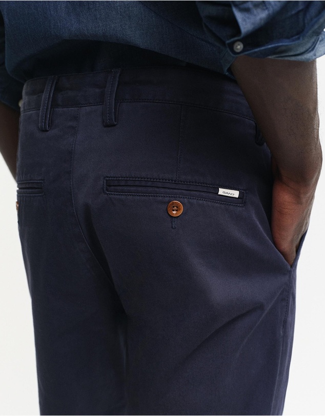 Gant - Slim Twill Chinos