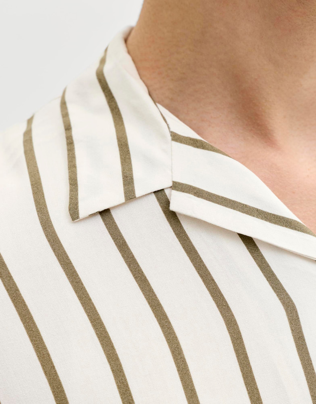 Jack & Jones - JJEJeff Resort Stripe Shirt SS