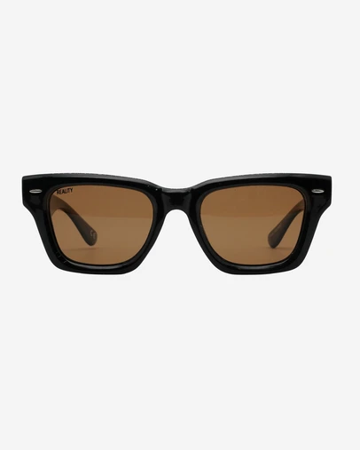Reality Eyewear - The Tourist
