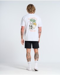 Vacancy Co - Club Dread Tee