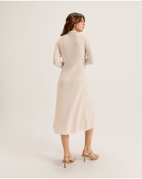 Review - Lina Knit Dress