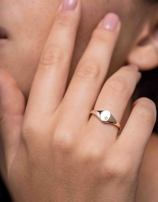 Luna Rae - Solid Gold - Rhia Diamond Signet Ring