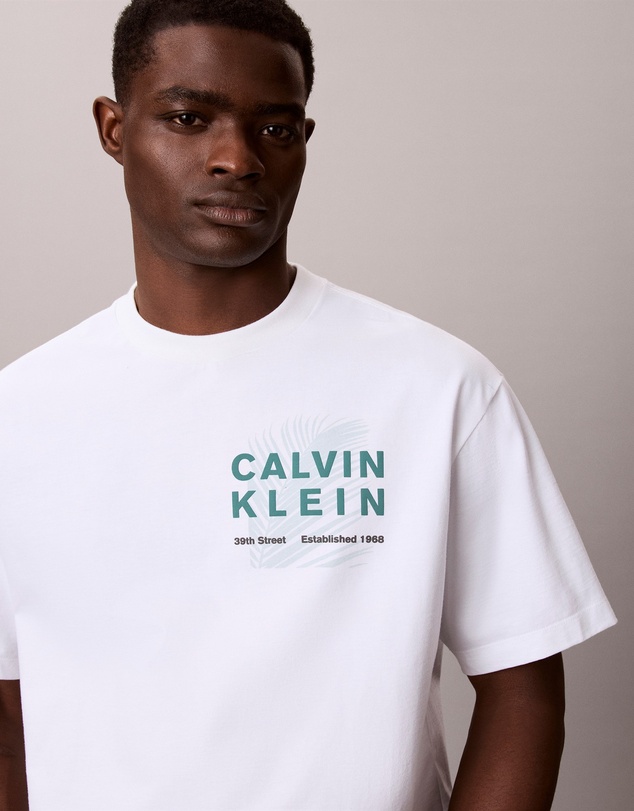 Calvin Klein Jeans - Palm Leaf Logo Graphic Relaxed T-Shirt