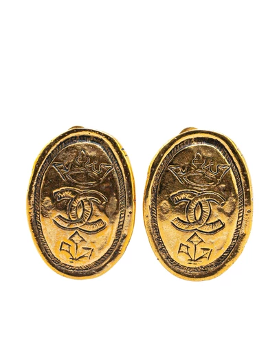 Pre-Loved by Azura Reborn - Pre-Loved chanel Oval Chanel Logo Earrings