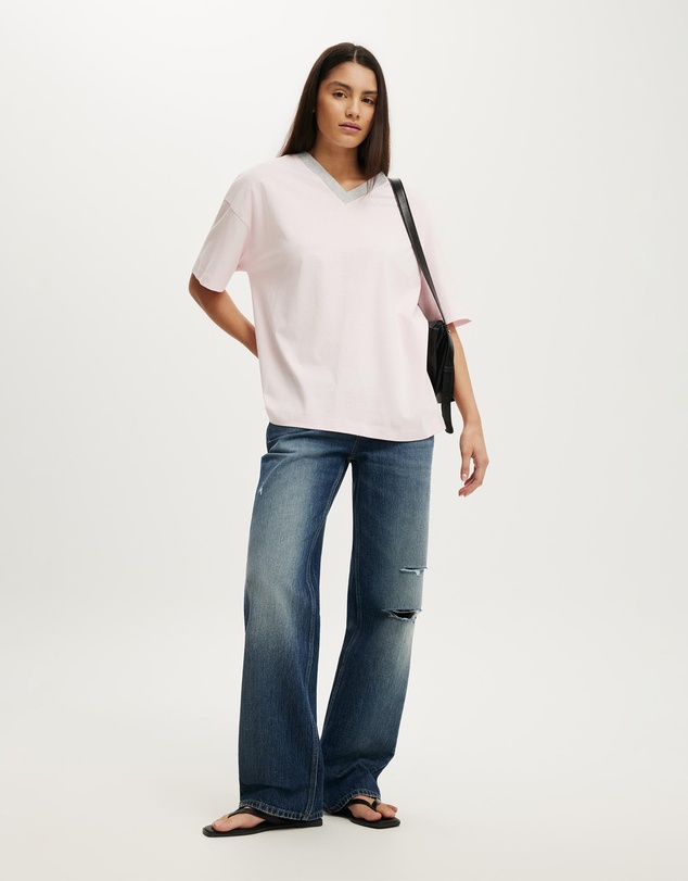 Cotton On - The Oversized V Neck Tee