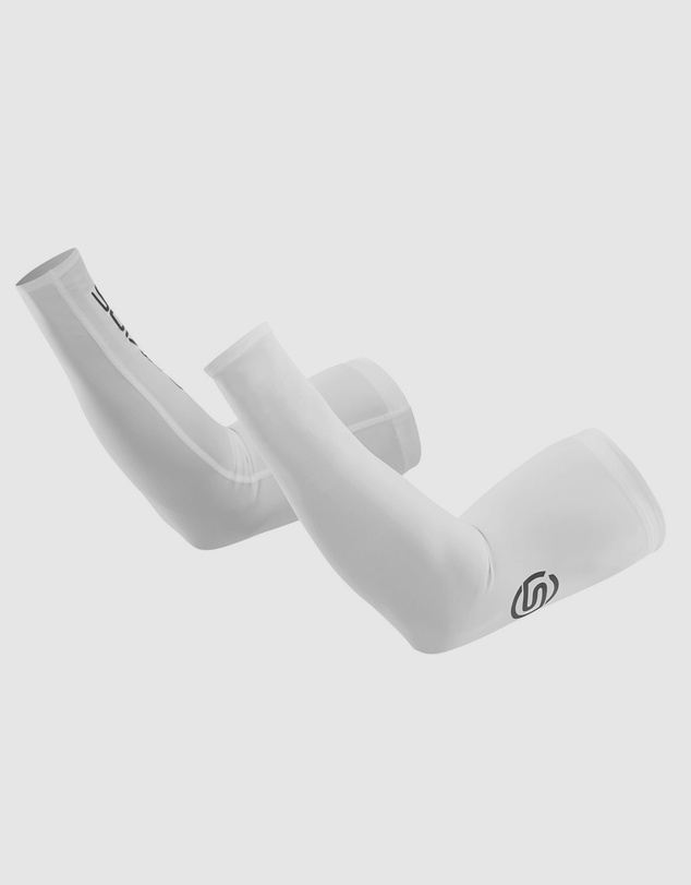 SKINS - SKINS Compression Unisex Series-1 Running/Football/Gym Arm Sleeve White