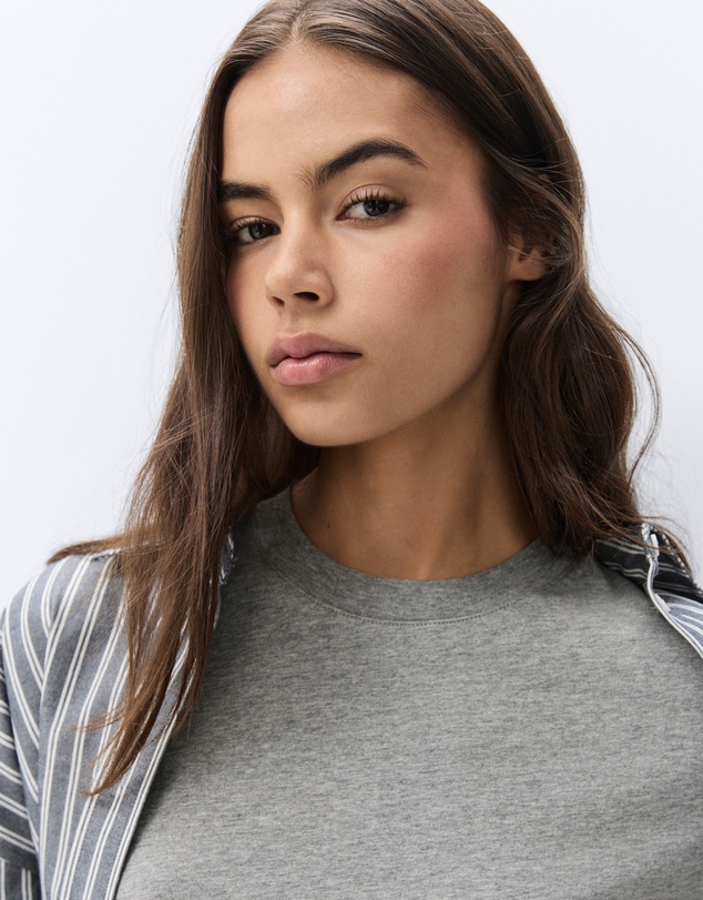 UNISON - The Classic Crew Tee