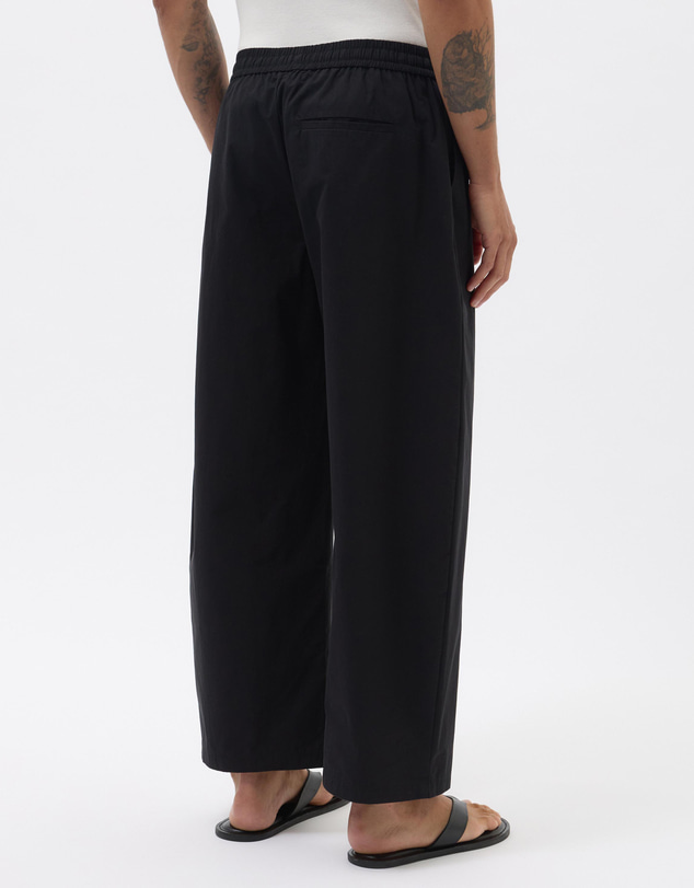 AERE - Cotton Barrel Leg Pant