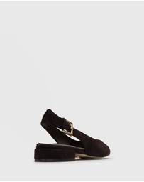 Betts - Chaps Leather Low Heel Pumps