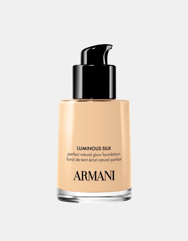 Giorgio Armani - Luminous Silk Foundation 3