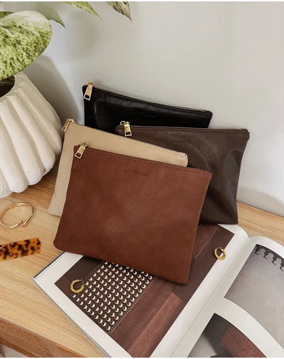 Louenhide - Louie Pouch
