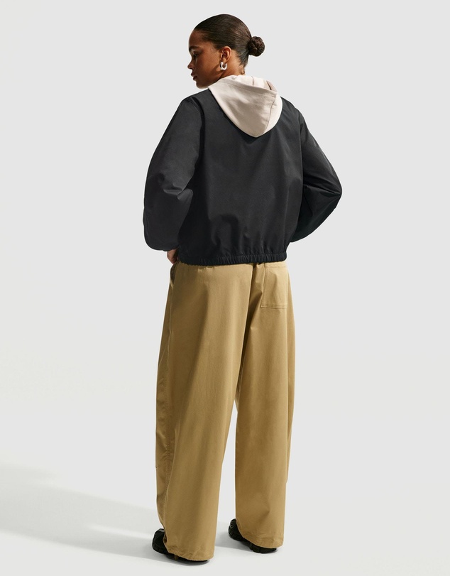 Nike - Sportswear Essential 1/4-Snap Top