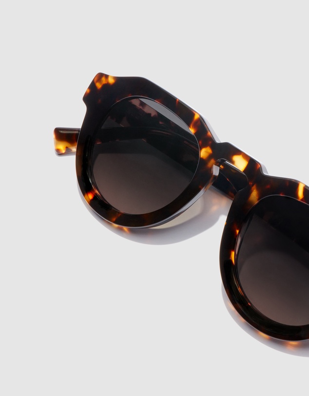 Hawkers Co - HAWKERS - Havana WARWICK UPTOWN Sunglasses for Men and Women UV400