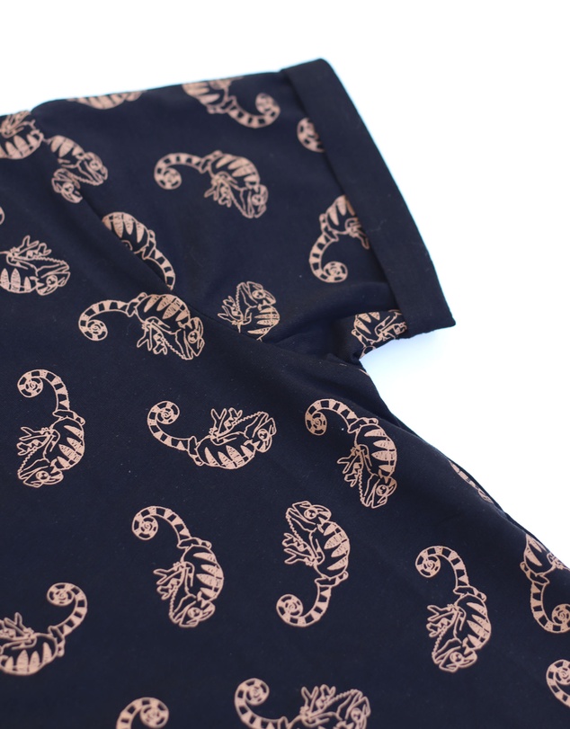OOVY - Chameleon Tee